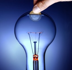 M.illumino.di_.meno_.3_ridimensionato