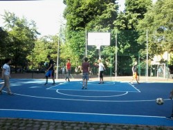 street-ball-sky